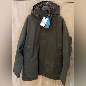 NWTs Barbour Men’s Beaconsfield Jacket. Waterproof/Insulated. Olive. Large